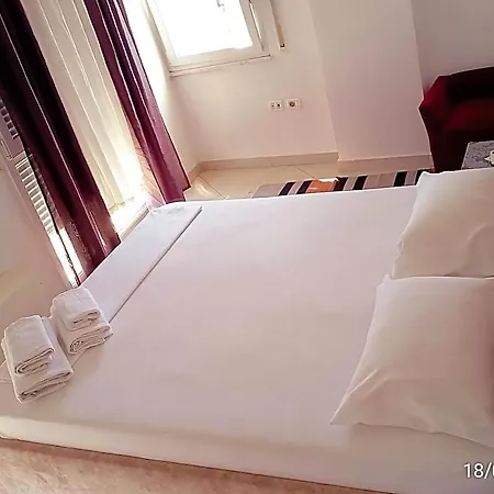 Hotel Isabel's Tirana